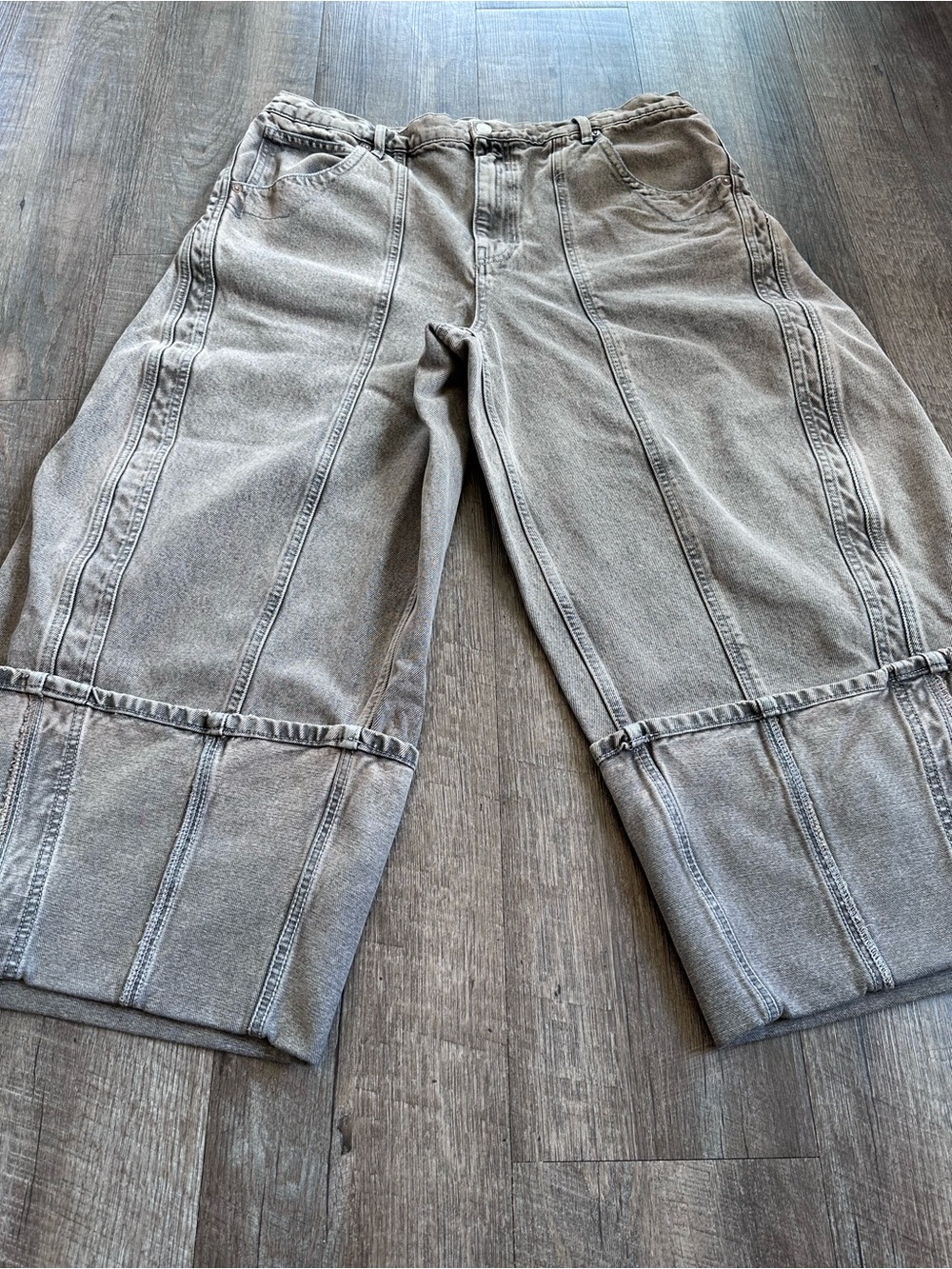 Free People Olsen Cuffed Barrel Size 33 NWT - Picture 2 of 13